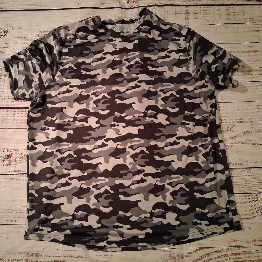 🤍 EUC Russell Athletic Men's Gray Camo Short Sleeve Tee Size 2XL